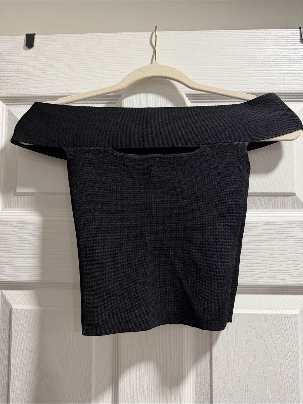 Express Black Off-Shoulder Crop Top